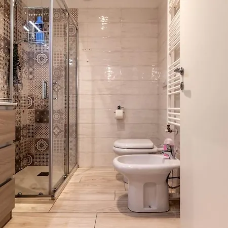 Rubattino Hideaway - Linate 10 Min Apartment *