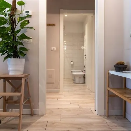 Rubattino Hideaway - Linate 10 Min Apartment